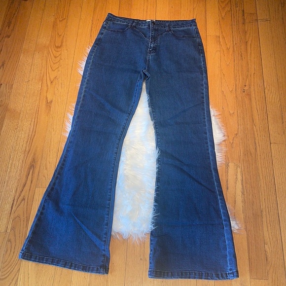 Princess Polly Studded Flare Jeans - Picture 4 of 10